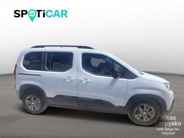 SPOTICAR Peugeot Rifter Allure 1.5 Bluehdİ 130hp 6mt 6.4 Ebİs İkinci El Araç -  Dizel Beyaz - İzmİr - 1200034285_4
