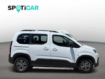 SPOTICAR Peugeot Rifter Allure 1.5 Bluehdi 100 İkinci El Araç -  Dizel Beyaz - Istanbul - 1200034530_4