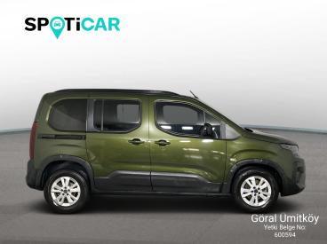 SPOTICAR Peugeot Rifter Allure 1.5 Bluehdi 130 Eat8 İkinci El Araç -  Dizel Yeşil - Ankara - 1200036540_4
