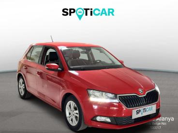SPOTICAR Skoda Fabia Premium İkinci El Araç - Hatchback Benzin Kırmızı - Antalya - 1200022242_3