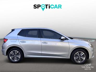 SPOTICAR Skoda Fabia 1.0 Tsi Premium İkinci El Araç - Hatchback Benzin Beyaz - Ankara - 1200023474_4