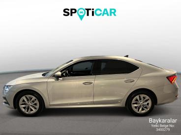 SPOTICAR Skoda Octavia 1.5 E-tec Premium İkinci El Araç - Hatchback Hibrit Gri - Istanbul - 1200022614_4