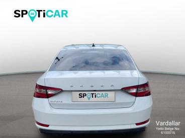 SPOTICAR Skoda Superb 1.5 Tsi Act 150 Dsg Premium İkinci El Araç - Hatchback Benzin Beyaz - Trabzon - 1200037132_5