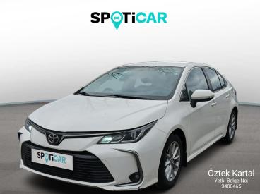 SPOTICAR Toyota Corolla 1.5 Dream Multidrive S İkinci El Araç - Sedan Benzin Beyaz - Istanbul - 1200024711_1