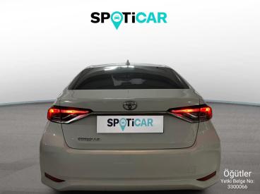 SPOTICAR Toyota Corolla 1.5 Dream Multidrive S İkinci El Araç - Sedan Benzin Beyaz - Mersİn - 1200025524_5