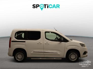 SPOTICAR Toyota Proace 1.5 Dream D-4d Otomatik 8 131 İkinci El Araç -  Dizel Beyaz - Kayseri - 1200022795_4