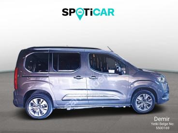 SPOTICAR Toyota Proace City 1.5 D 130 Passion X-pack A/t İkinci El Araç - Şehir Otomobili Dizel Gri - Samsun - 1200023159_4