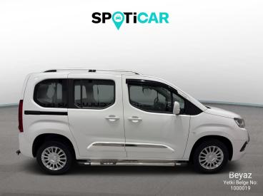 SPOTICAR Toyota Proace 1.5 Dream D-4d Otomatik 8 131 İkinci El Araç -  Dizel Beyaz - Balikesir - 1200026030_4