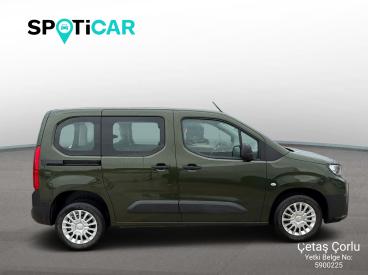 SPOTICAR Toyota Proace City 1.5 D 130 Dream A/t İkinci El Araç -  Dizel Yeşil - Tekirdağ - 1200033352_4