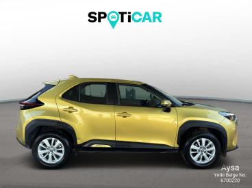 SPOTICAR Toyota Yaris 1.5 Dream X-pack İkinci El Araç - Hatchback Hibrit Sarı - Zonguldak - 1200027468_4