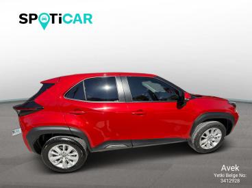 SPOTICAR Toyota Yaris 1.5 Dream X-pack İkinci El Araç - Hatchback Benzin Kırmızı - Istanbul - 1200034507_4