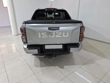 SPOTICAR Isuzu D-max 3.0td Double Cab V-cross Used Car - Pick-up Diesel Silver - Boksburg - 1200012241_5