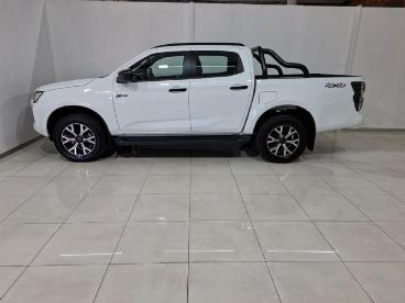 SPOTICAR Isuzu D-max 1.9td Double Cab Ls X-rider 4x4 Auto Used Car - Pick-up Diesel White - Boksburg - 1200012318_2