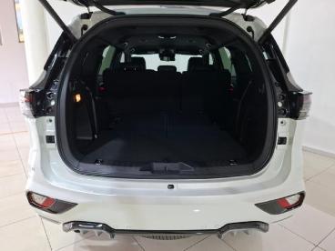 SPOTICAR Isuzu Mu-x 3.0td Onyx Xt 4wd Used Car - Suv Diesel White - Boksburg - 1200010513_5