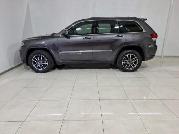 SPOTICAR Jeep Grand Cherokee 3.6l Laredo Used Car - Suv Petrol Grey - Boksburg - 1200012939_2