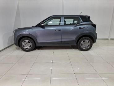 SPOTICAR Mahindra Xuv300 1.2t W4 Used Car - Suv Petrol Grey - Boksburg - 1200011509_2