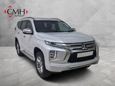 SPOTICAR Mitsubishi Pajero 2.4di-d Used Car - Suv Diesel White - Boksburg - 1200010681_1