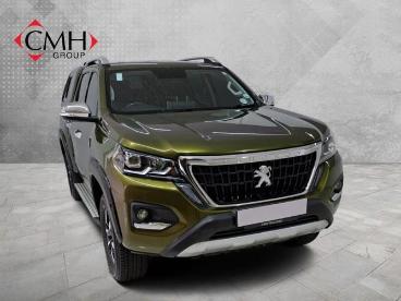 SPOTICAR Peugeot Landtrek 1.9d Allure Used Car - Pick-up Diesel Green - Boksburg - 1200010360_1