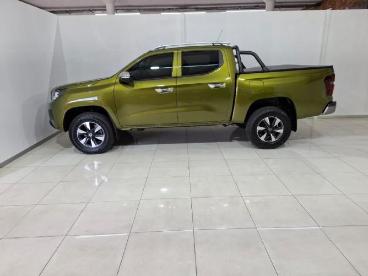 SPOTICAR Peugeot Landtrek 1.9d Allure Used Car - Pick-up Diesel Green - Boksburg - 1200011335_2