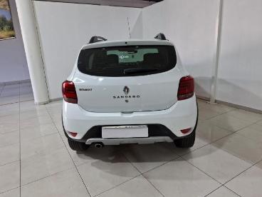 SPOTICAR Renault Alpine 66kw Turbo Stepway Expression Used Car - Saloon Petrol White - Boksburg - 1200012330_3