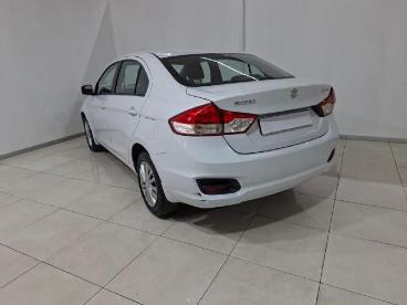 SPOTICAR Suzuki Ciaz 1.5 Gl Auto Used Car - Saloon Petrol White - Boksburg - 1200012823_3