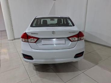 SPOTICAR Suzuki Ciaz 1.5 Gl Auto Used Car - Saloon Petrol White - Boksburg - 1200012823_5