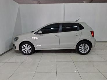 SPOTICAR Volkswagen Polo Hatch 1.6 Life Tip Used Car - Hatchback Petrol Grey - Boksburg - 1200012516_2