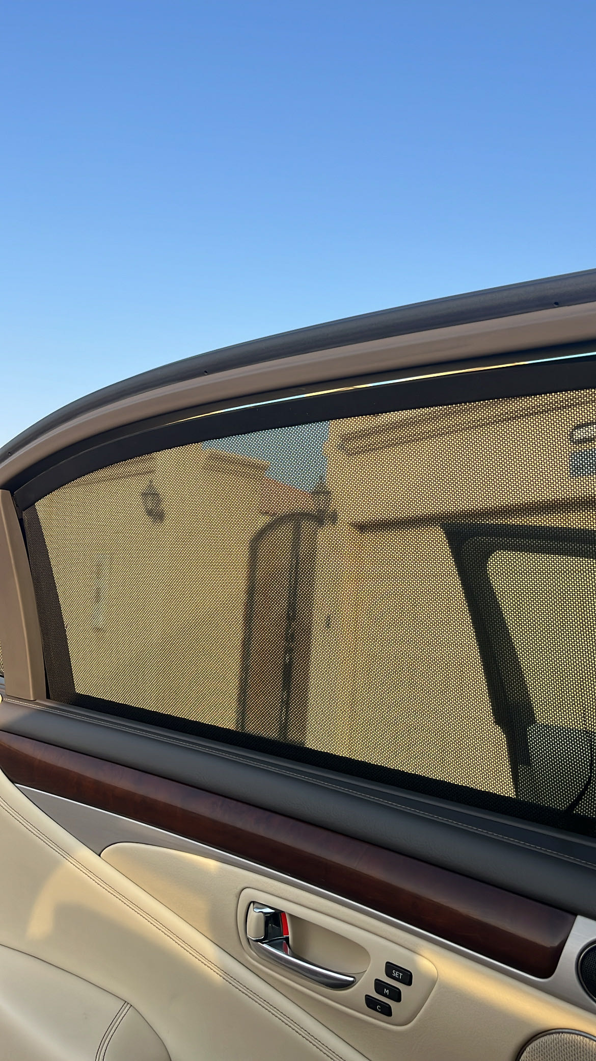 لكزس LS LS600 2015 image