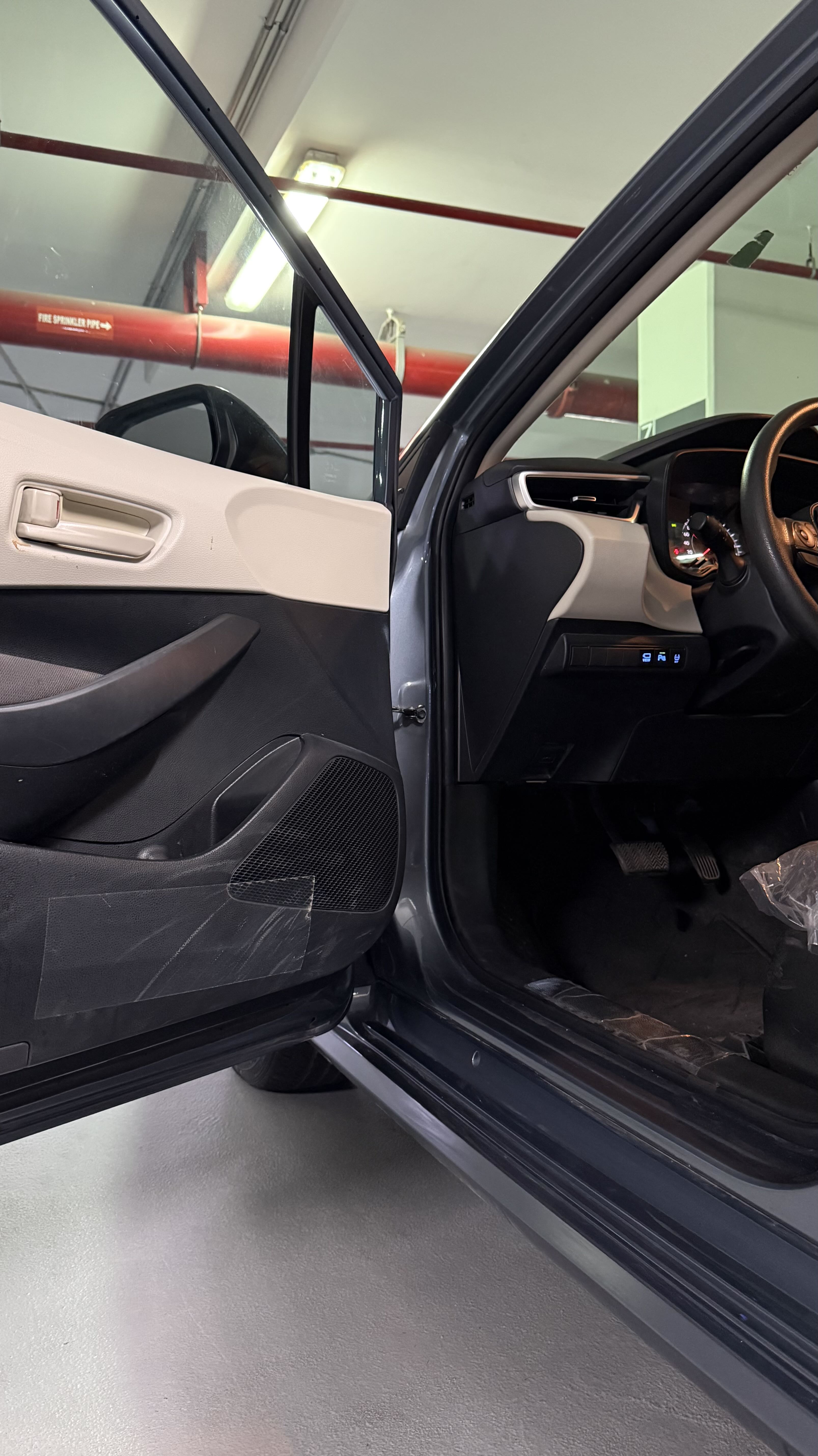 تويوتا كورولا فئة XLI فل كامل ١،٥ 2023 image