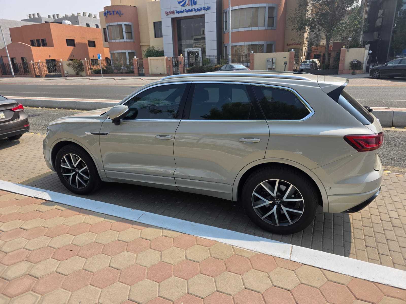 فولكس فاجن طوارق  2023 image