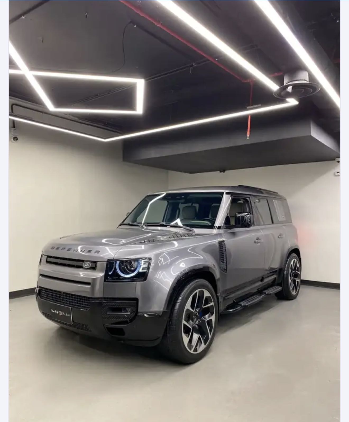 Land Rover Defender HSA 2022 image