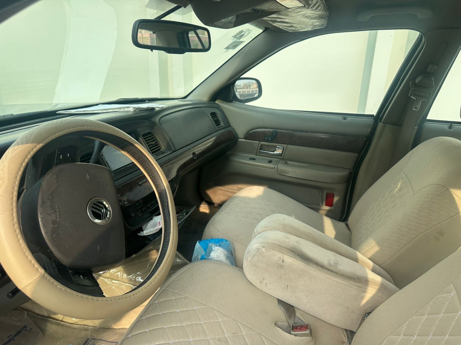 فورد جراند ماركيز  2006 image