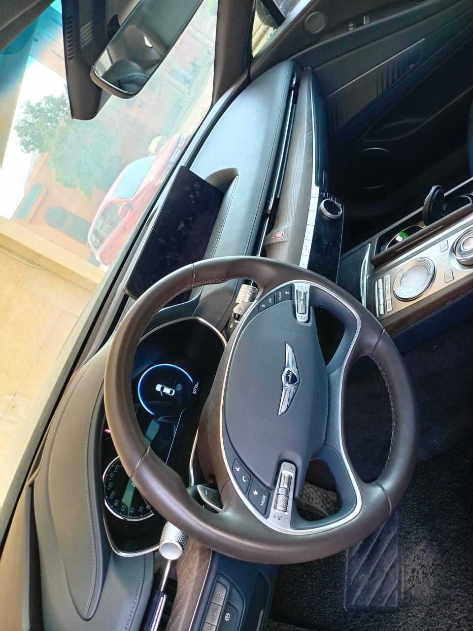 جينيسيس G80 رويال 2021 image