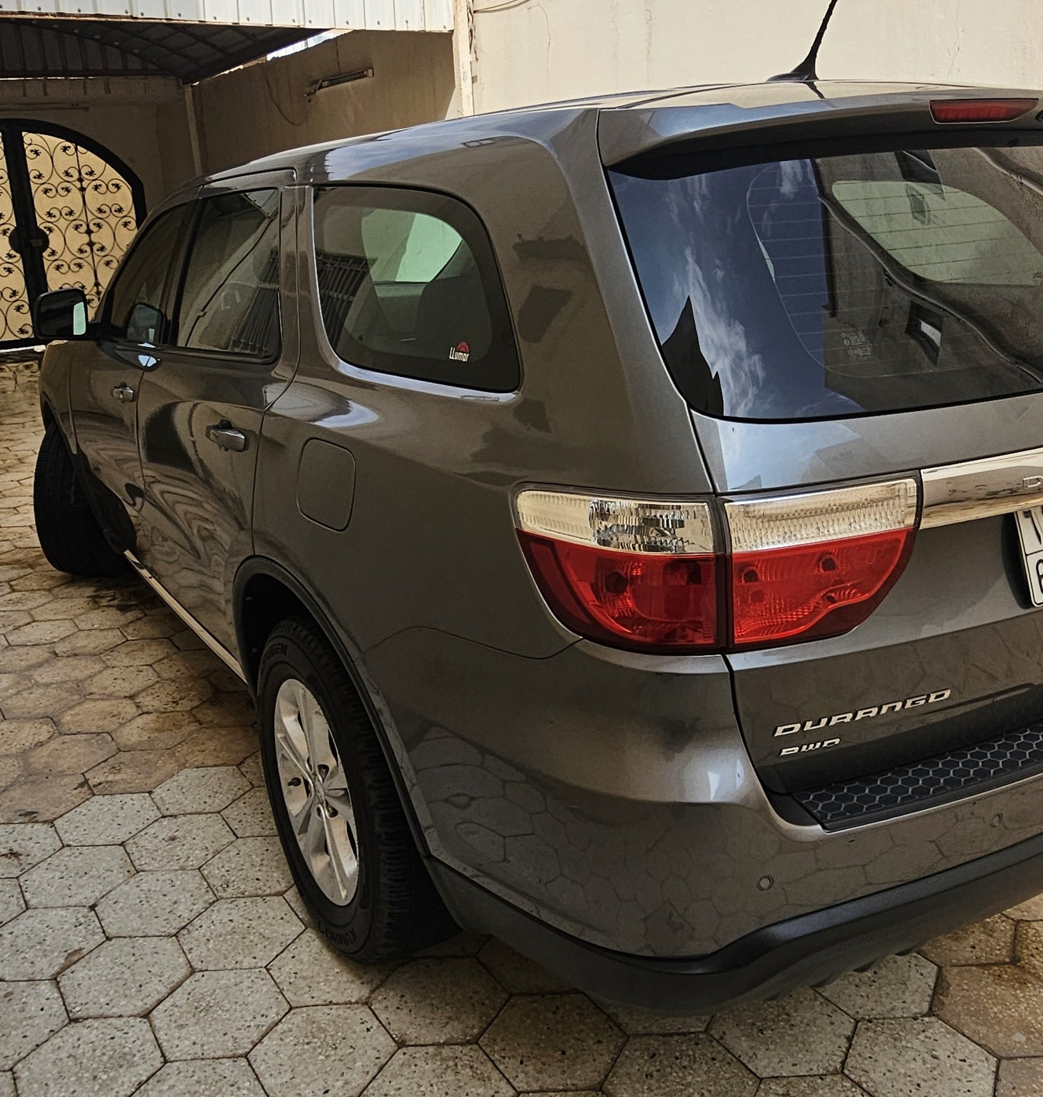 دودج دورانجو SXT 2013 image