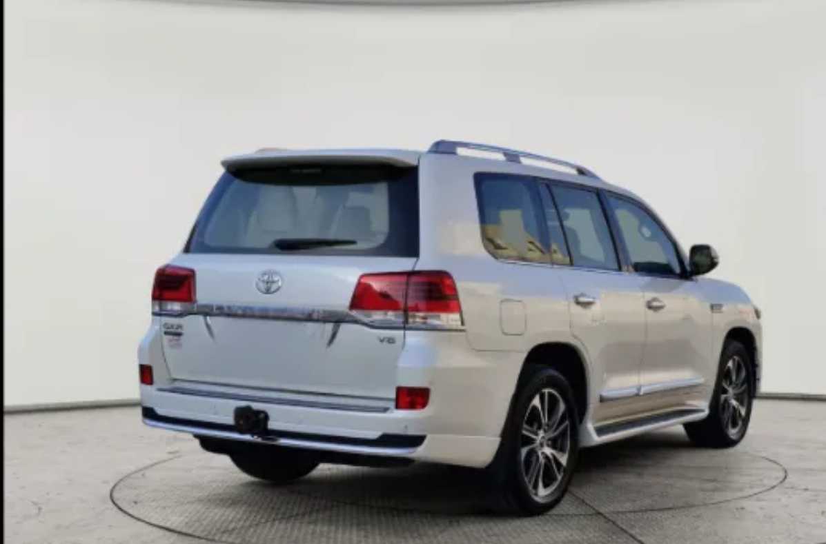 تويوتا لاند كروزر جكسار تورينق 2020 image