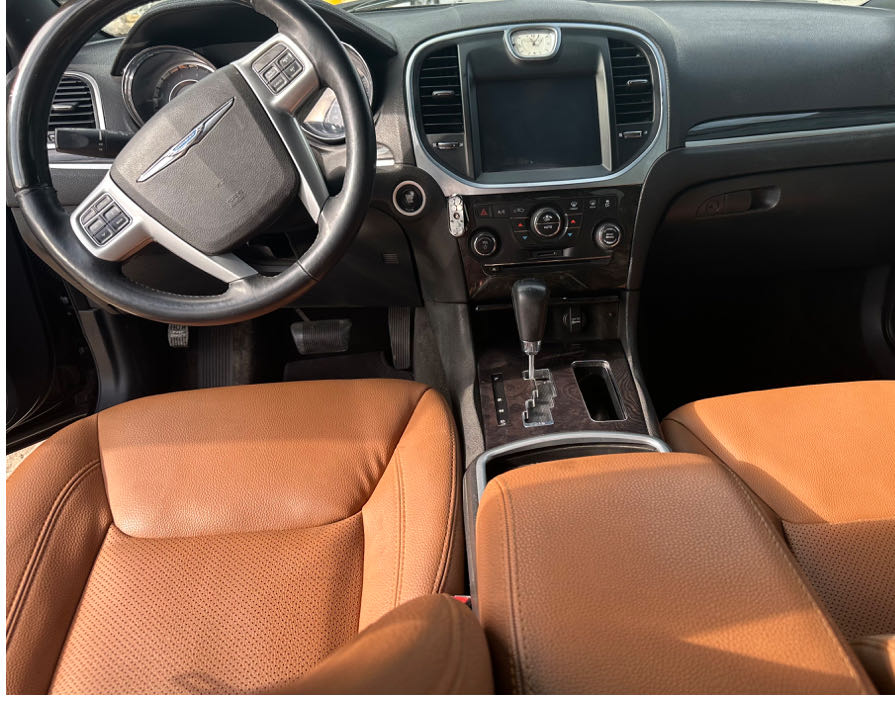 كرايسلر 300C  2014 image