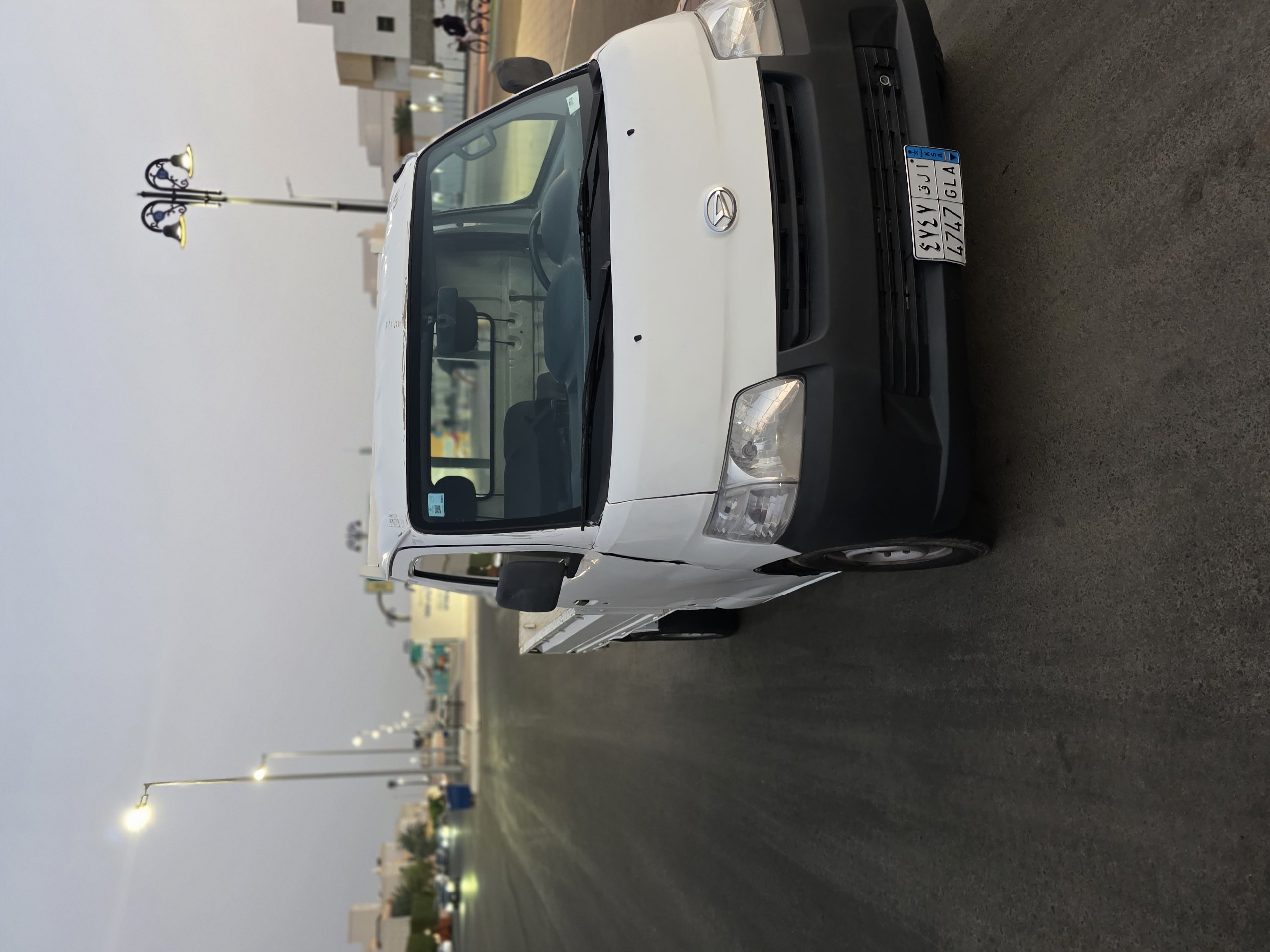 دايهاتسو دباب  2012 image