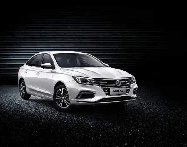 MG 5 2025 STD