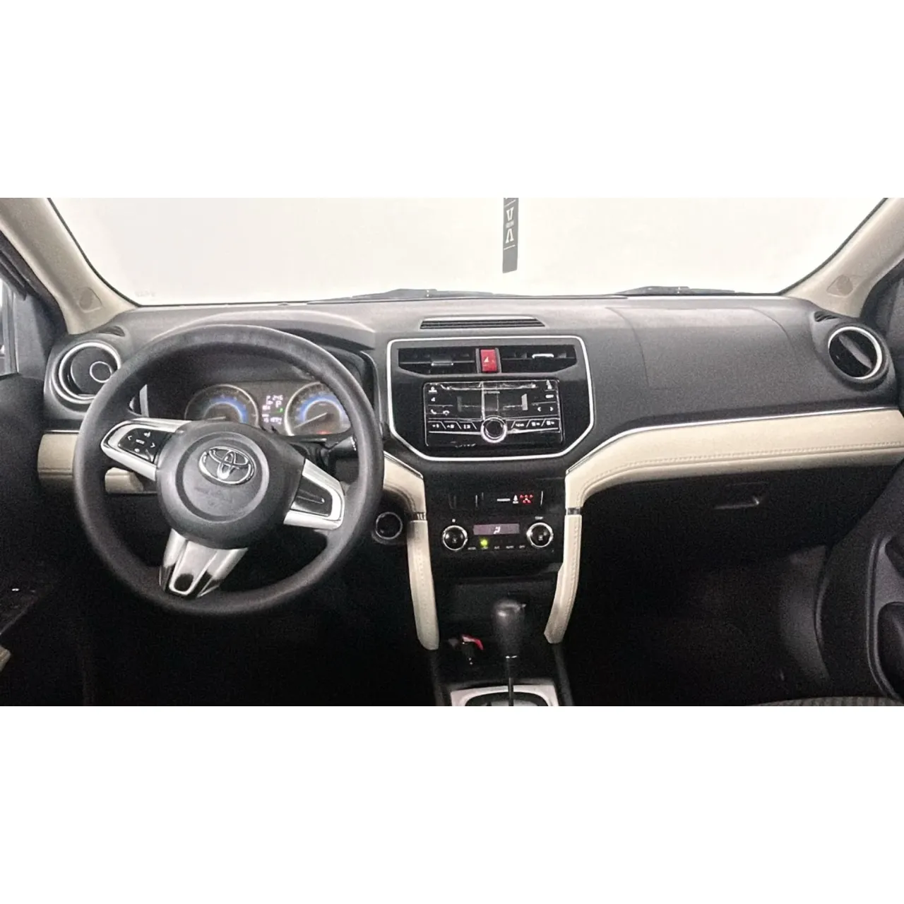 Dashboard & Controls