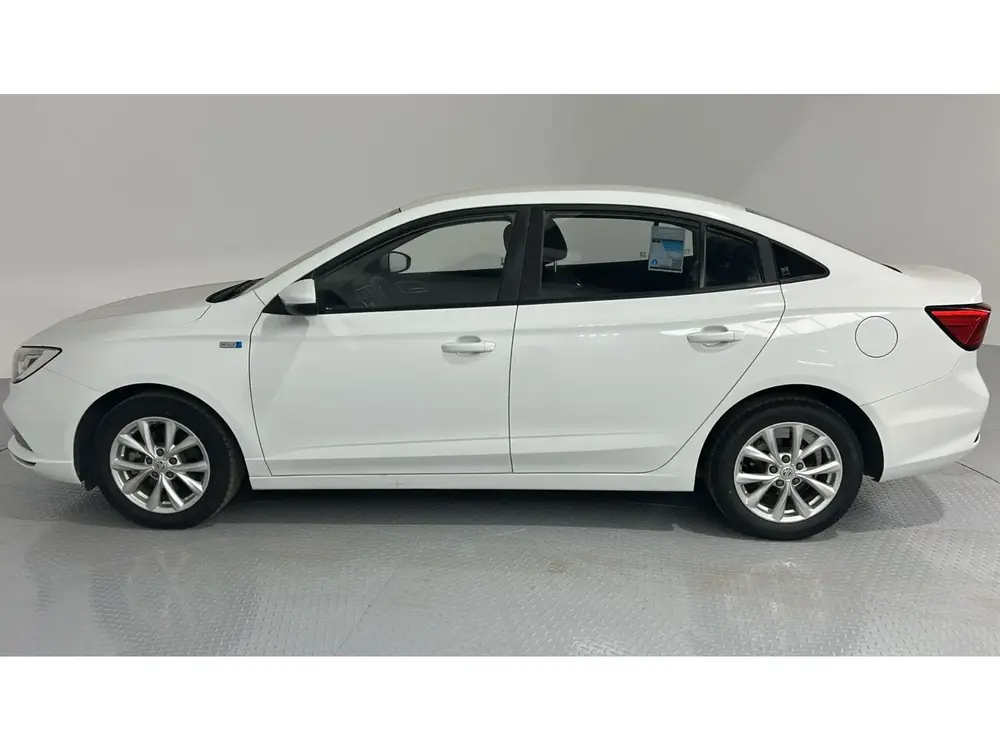 MG 5 2023