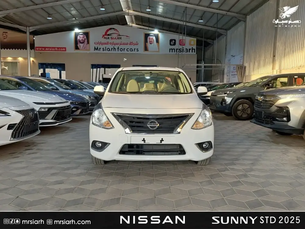 Nissan Sunny 2025