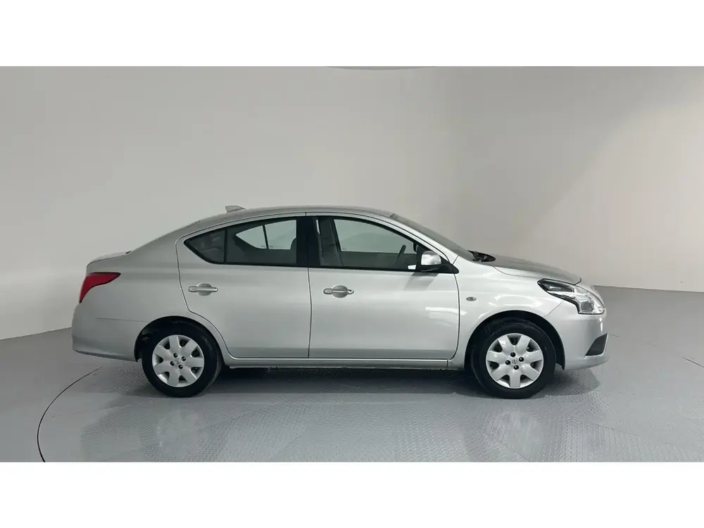 Nissan Sunny STD 2024