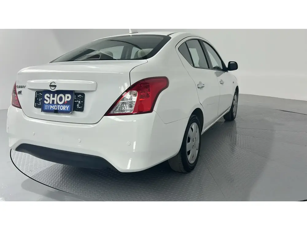 Nissan Sunny STD 2024