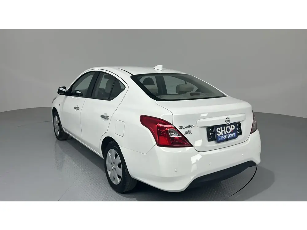 Nissan Sunny STD 2024