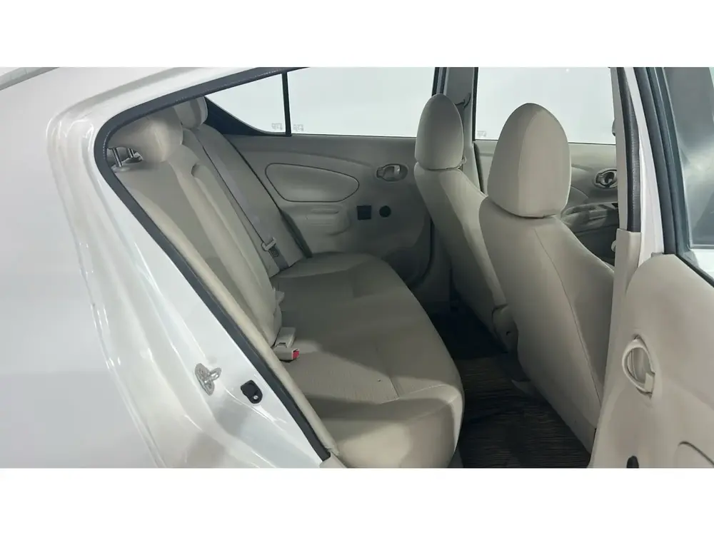 Nissan Sunny STD 2024