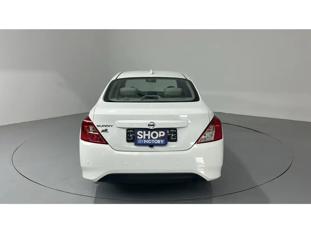 Nissan Sunny STD 2024