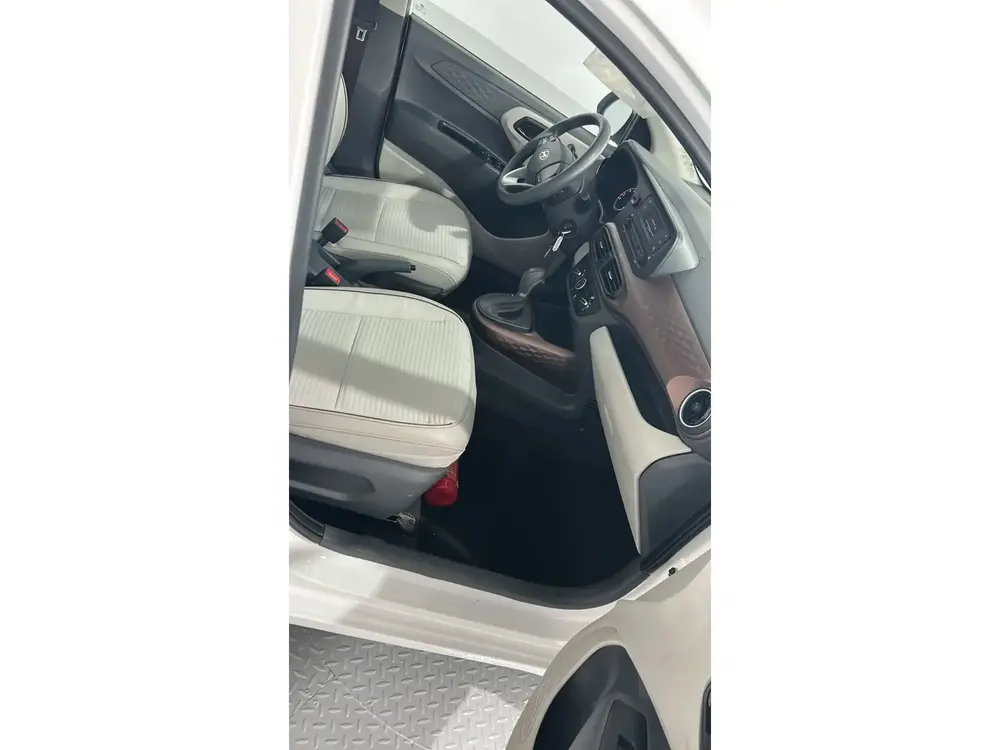 Hyundai GRAND i10 FLT 2024