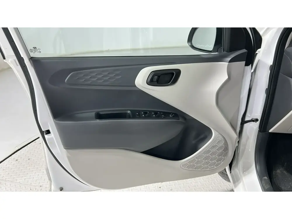 Hyundai GRAND i10 FLT 2024