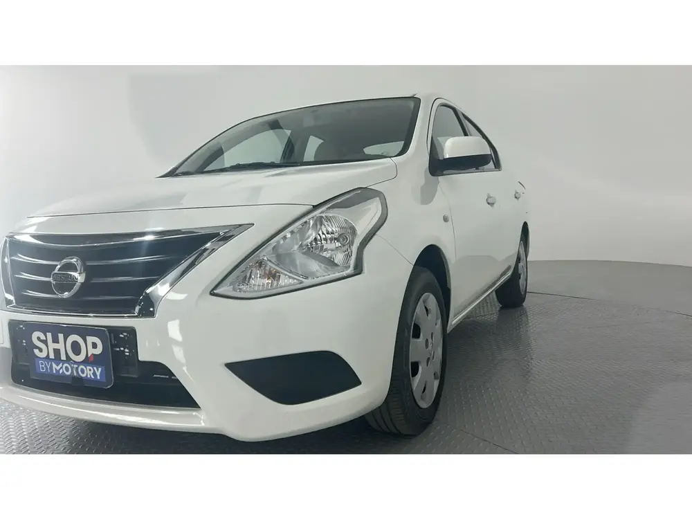 Nissan Sunny STD 2024