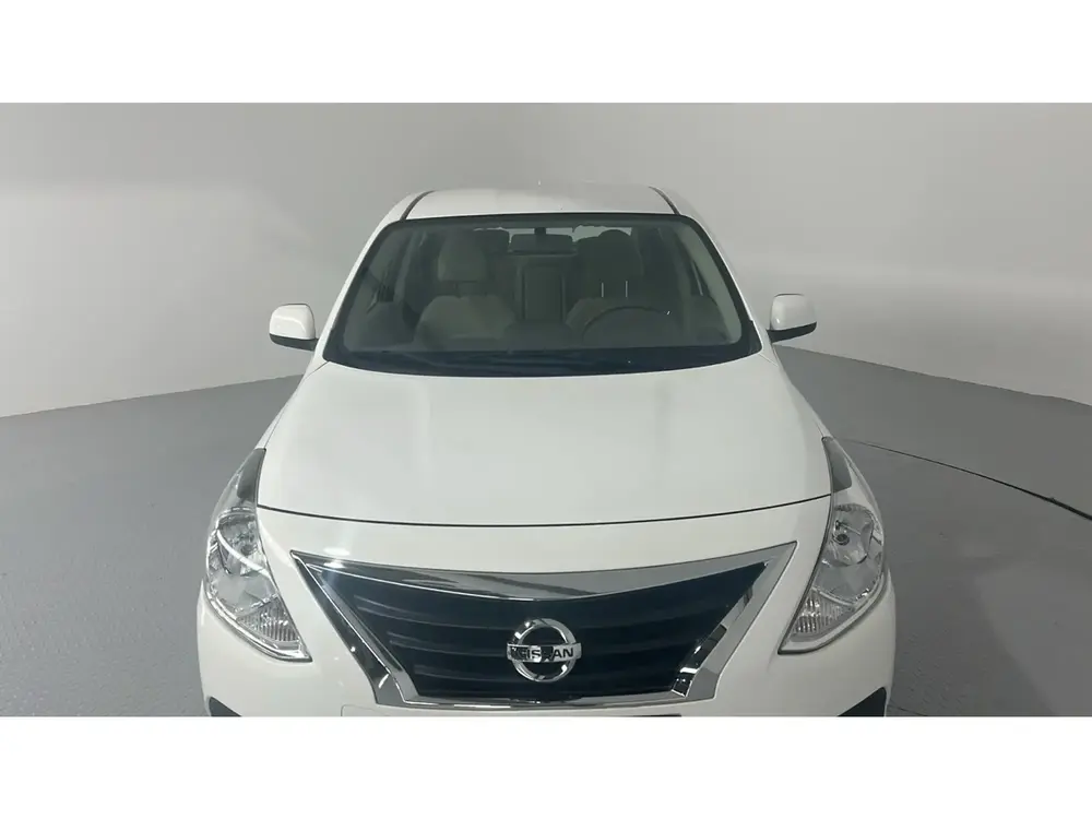 Nissan Sunny STD 2024